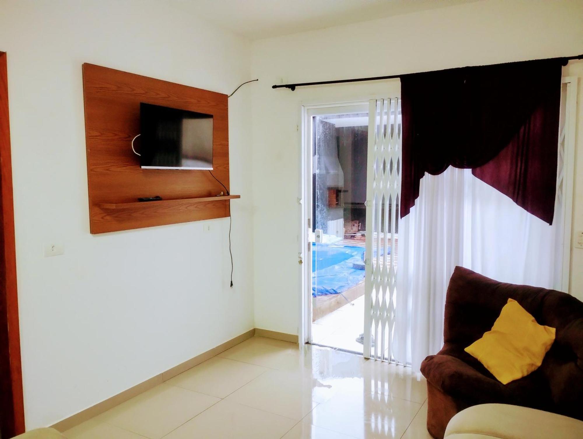 Casa A 300 Metros Do Mar Com Piscina